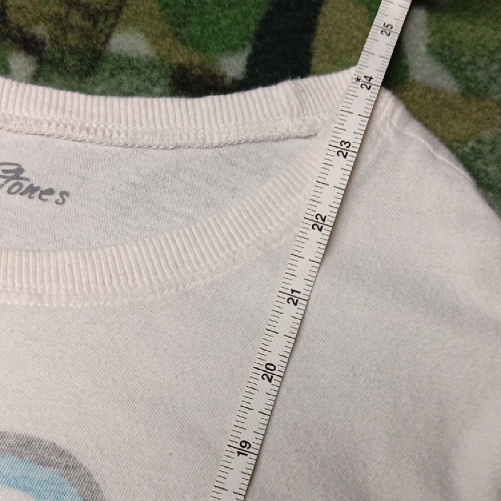 Rolling Stones Small Graphic Tee Iconic Design - Picture 5 of 5